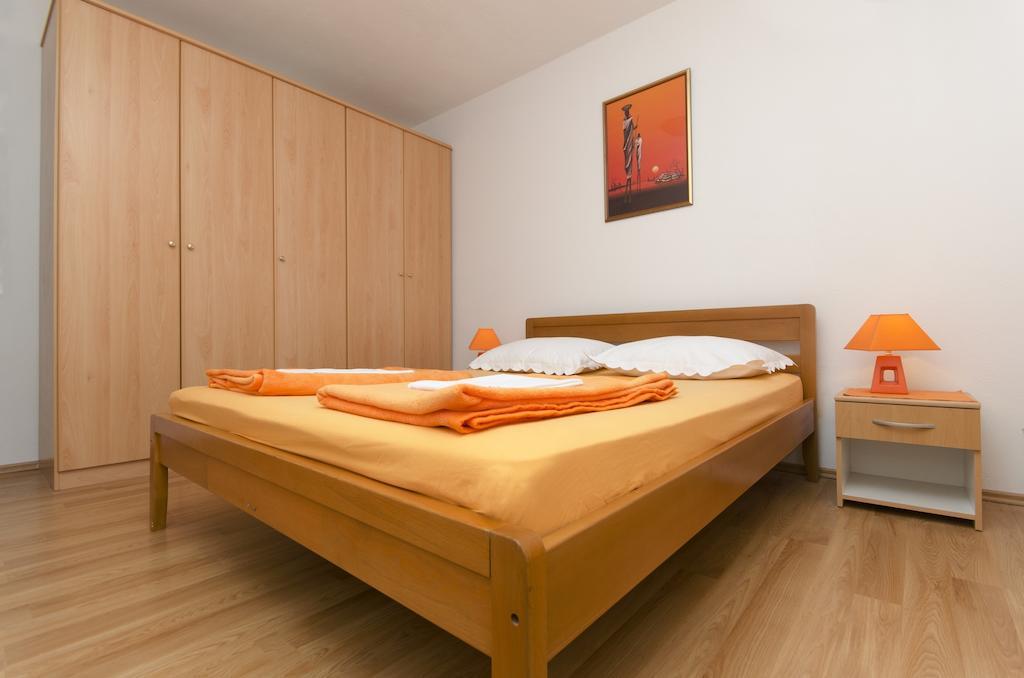 City Apartments Nada Makarska Rom bilde