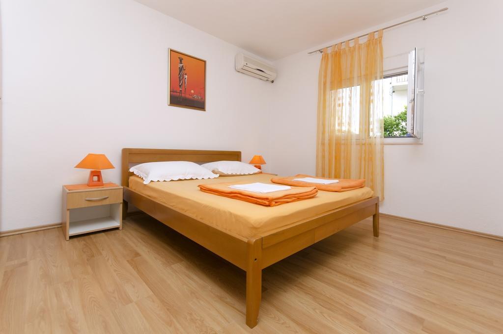 City Apartments Nada Makarska Rom bilde